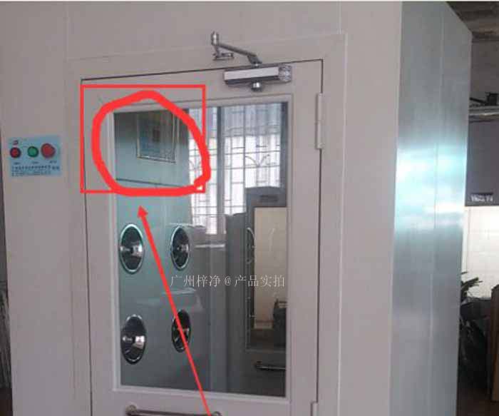 正確的控制器安裝位置不僅能確保風淋室性能穩定，還能提高使用效率和安全性。