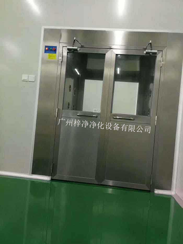 將風淋室設置在主要入口，可以節約潔凈車間的空間，使布局更加合理。